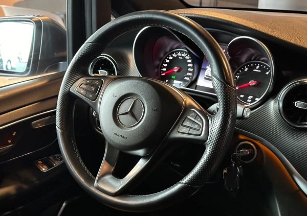 Mercedes-Benz Klasa V cena 239900 przebieg: 142028, rok produkcji 2019 z Wronki małe 277